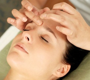 Bấm huyệt chữa rối loạn thần kinh thực vật